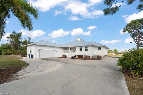 11940 Oakland DR BOKEELIA FL 33922
