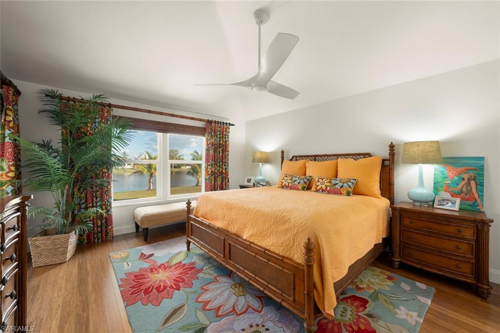 CHARLOTTE SHORES - Residential