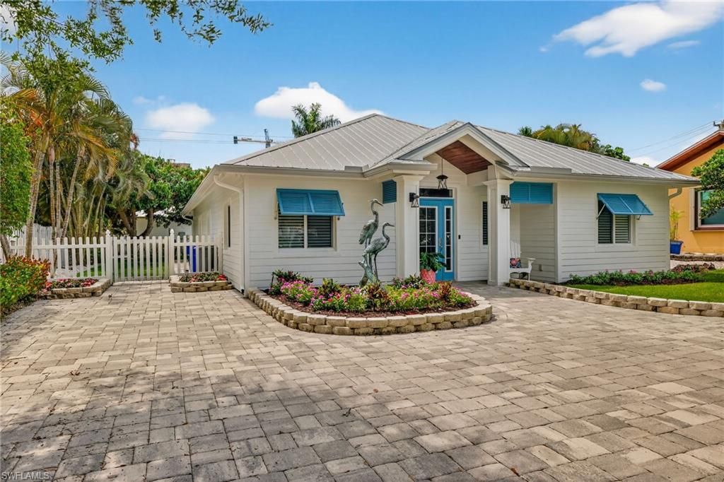 Photo of 740 5th AVE N, NAPLES, FL 34102 (MLS # 226014803)