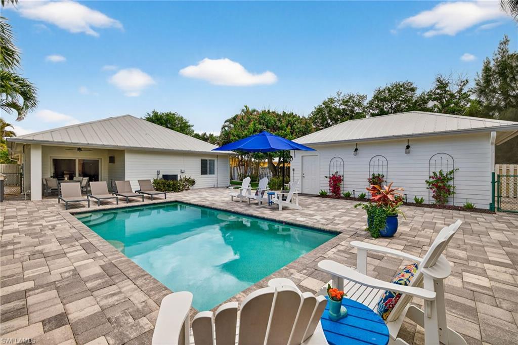 OLDE NAPLES - Residential