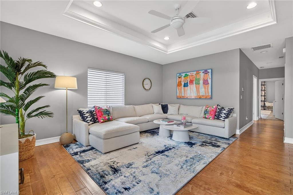 OLDE NAPLES - Residential