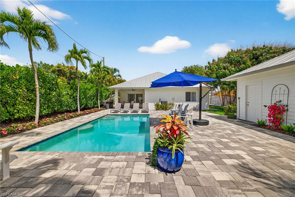 OLDE NAPLES - Residential