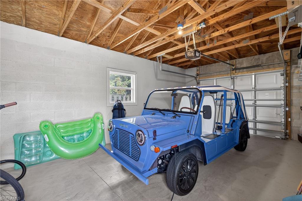 OLDE NAPLES - Residential