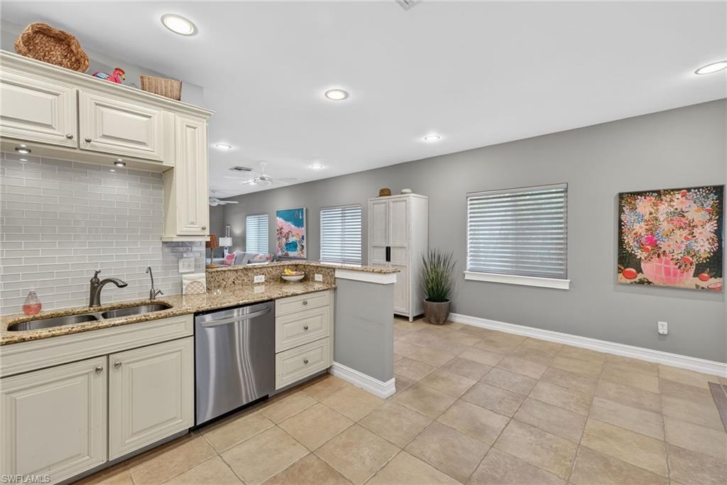 OLDE NAPLES - Residential