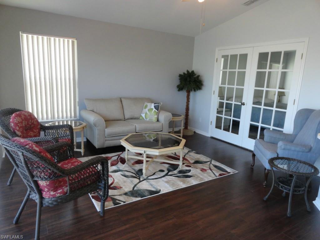 SABAL SPRINGS GOLF AND RACQUET CLUB - Residential