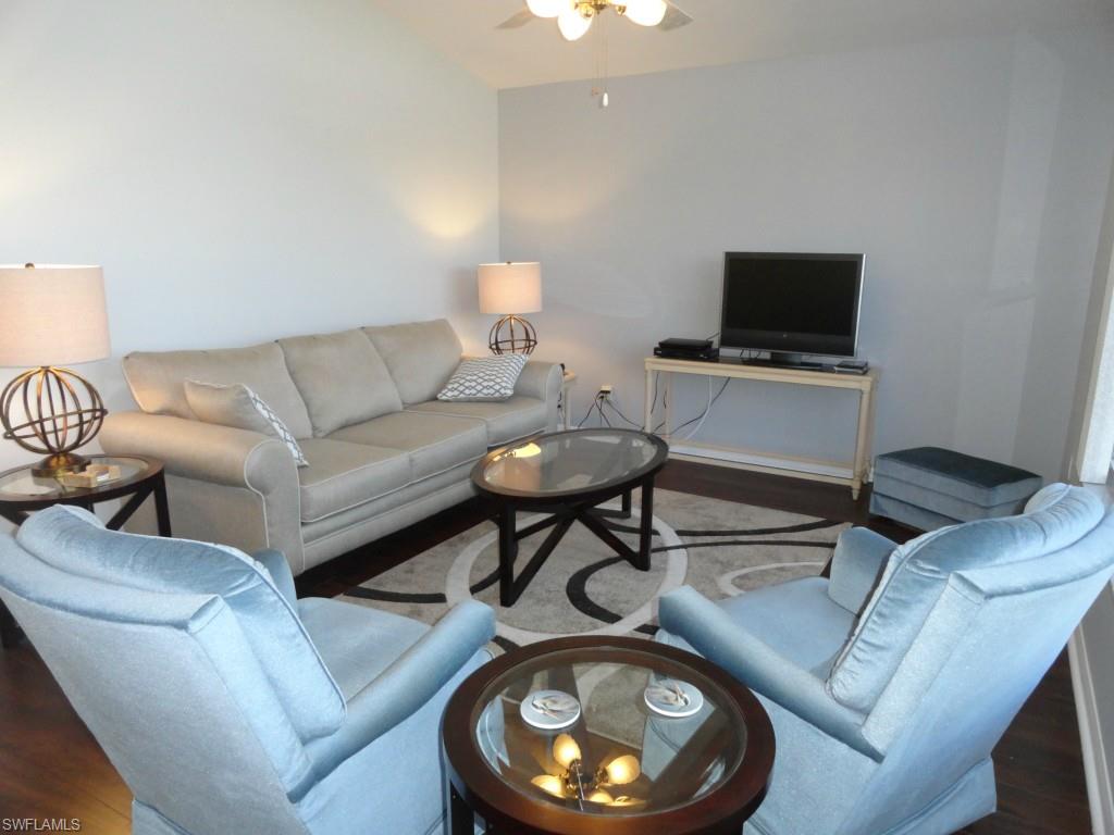 SABAL SPRINGS GOLF AND RACQUET CLUB - Residential