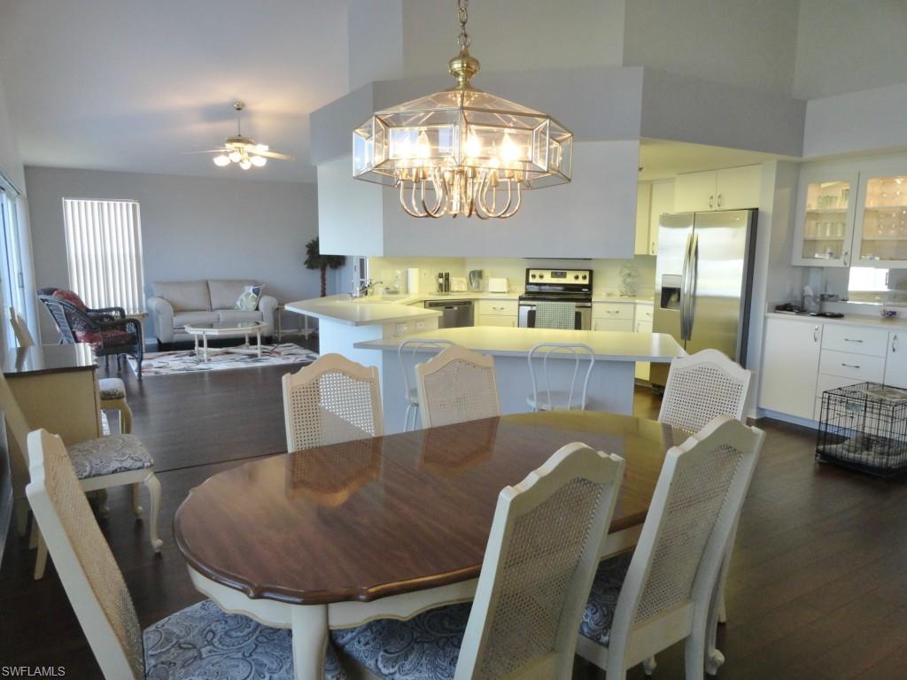 SABAL SPRINGS GOLF AND RACQUET CLUB - Residential