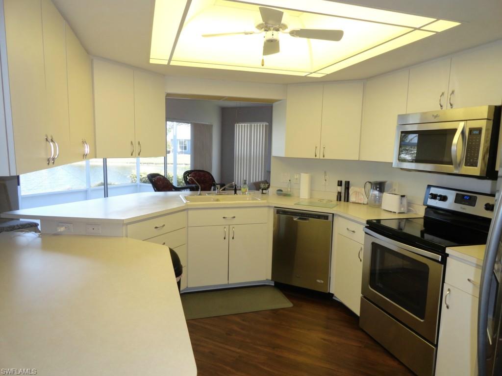 SABAL SPRINGS GOLF AND RACQUET CLUB - Residential