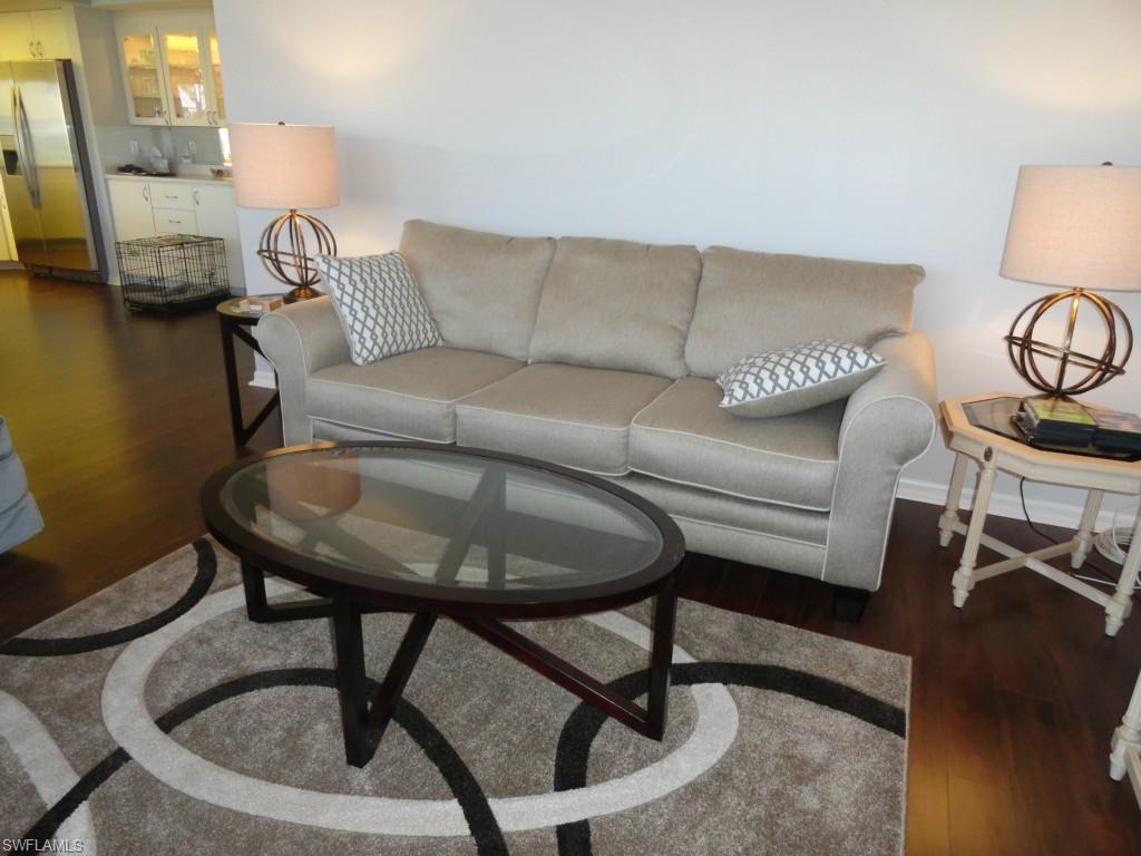 SABAL SPRINGS GOLF AND RACQUET CLUB - Residential