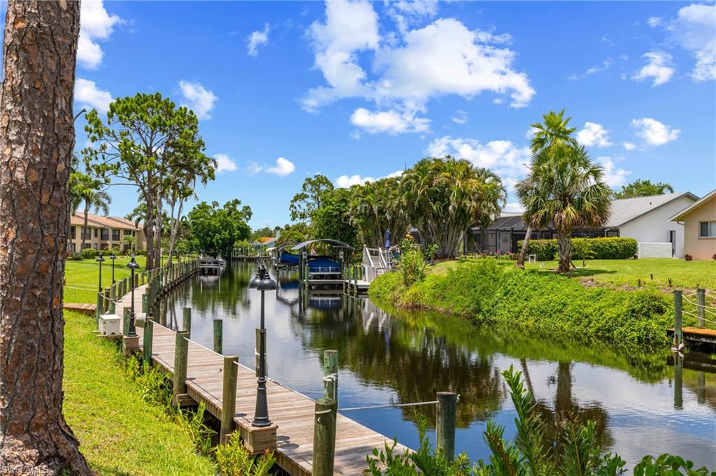 YACHTSMANS COVE - Residential