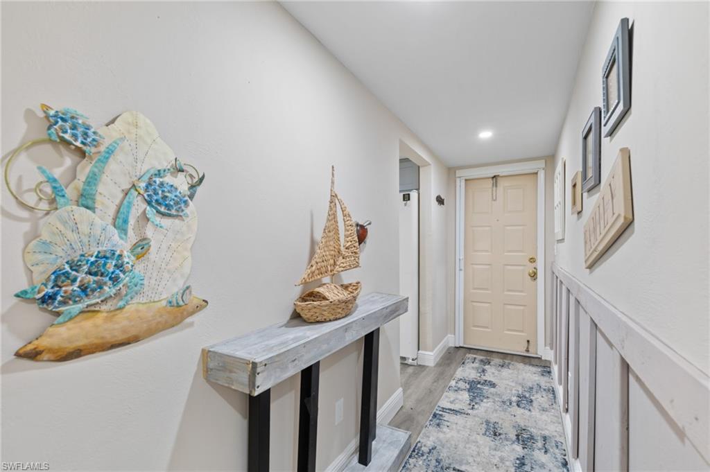 YACHTSMANS COVE - Residential