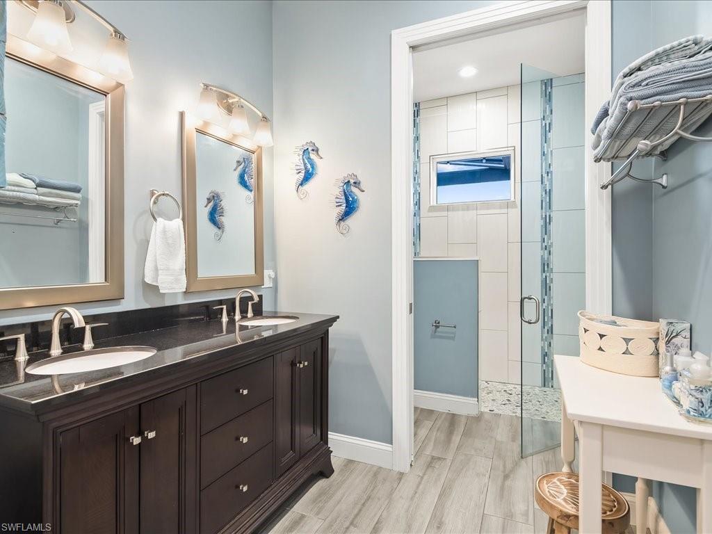 ISLAND HARBORS - Residential