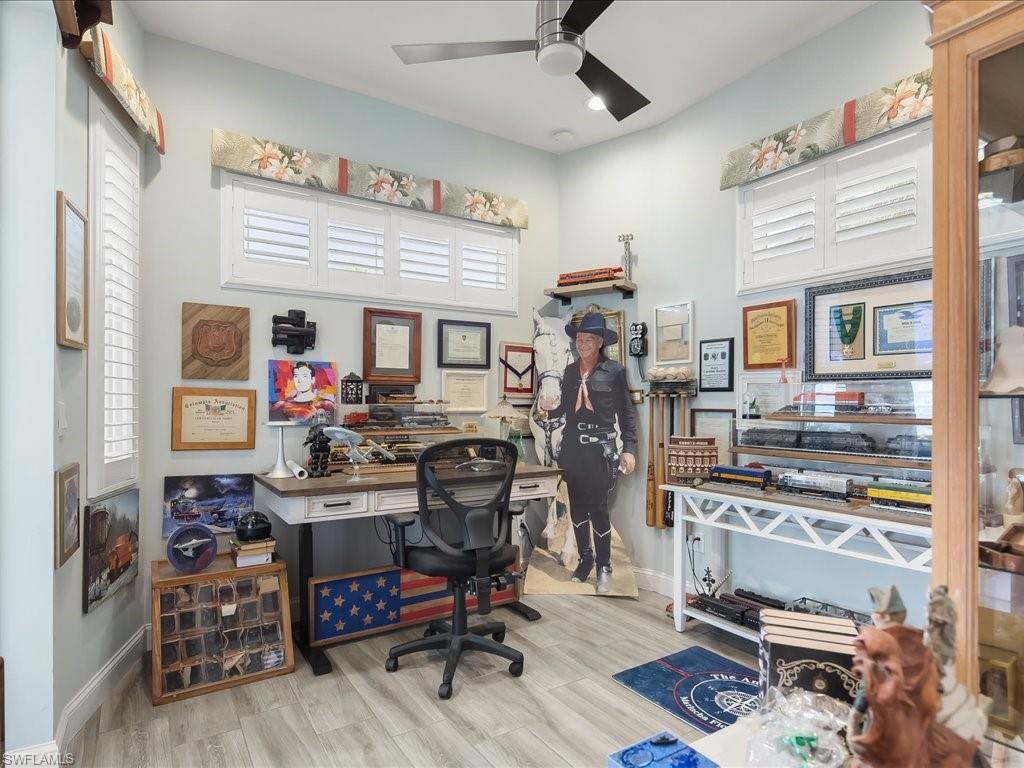 ISLAND HARBORS - Residential