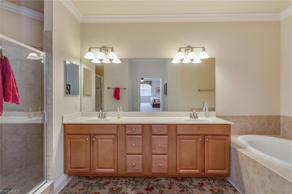 HERITAGE BAY - Residential