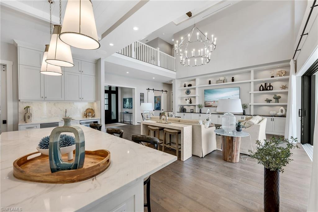 MOORINGS - Residential