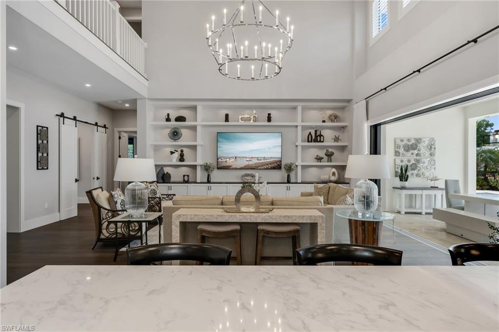 MOORINGS - Residential