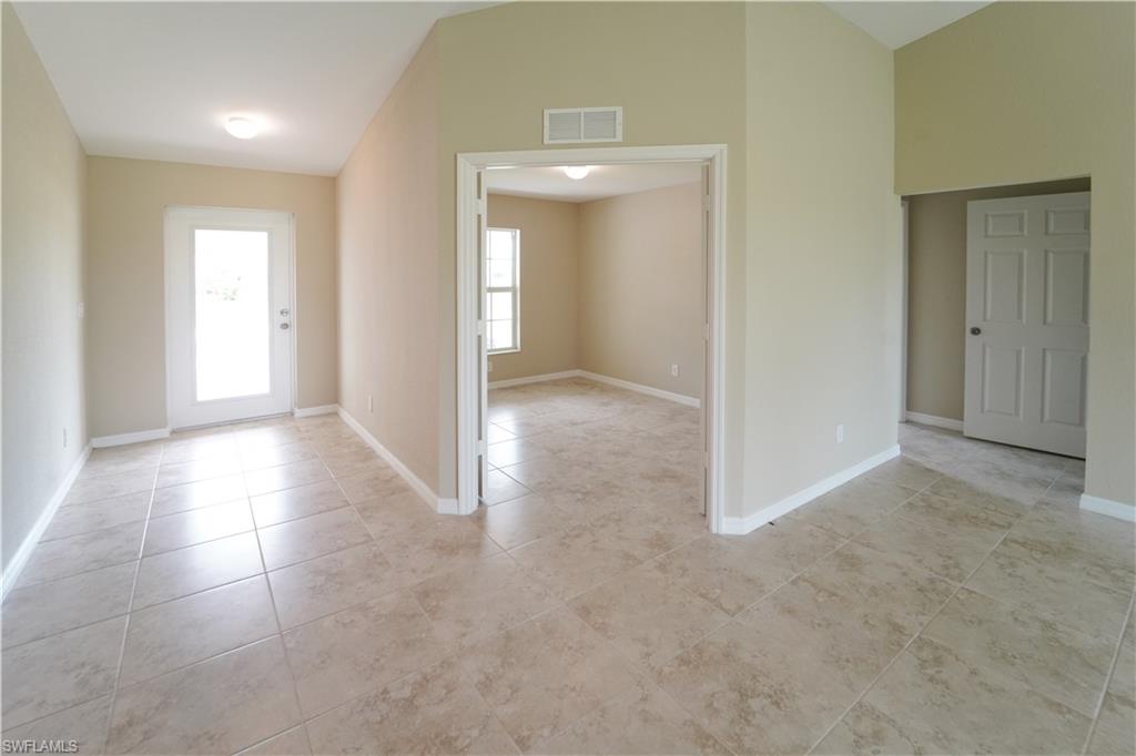 CAPE CORAL - Residential Lease