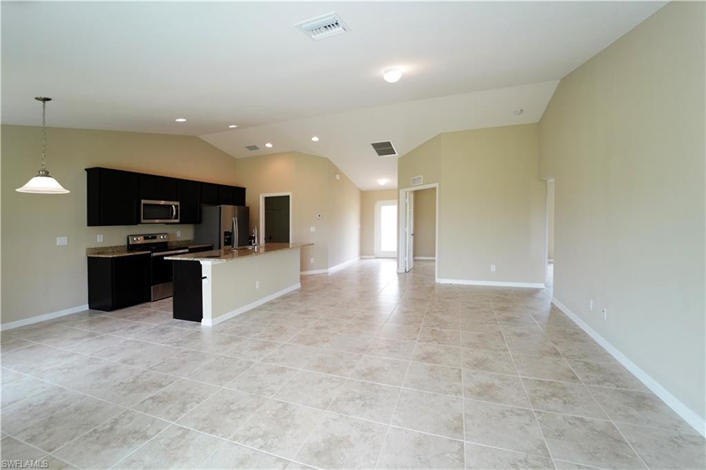 CAPE CORAL - Residential Lease