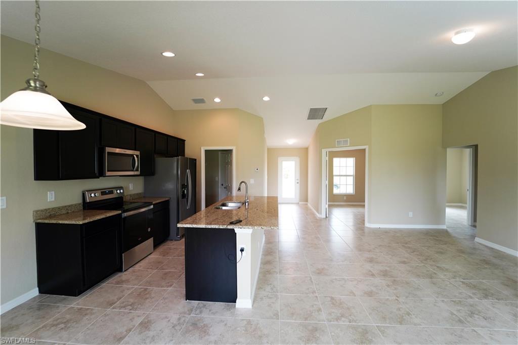 CAPE CORAL - Residential Lease