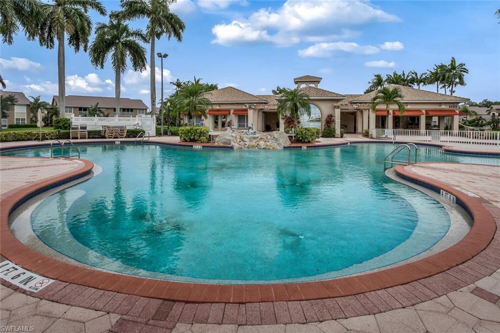 WILLOWBROOK - Residential