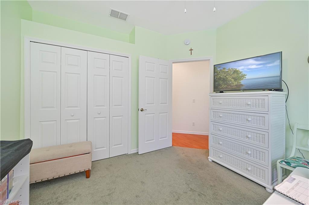 WILLOWBROOK - Residential