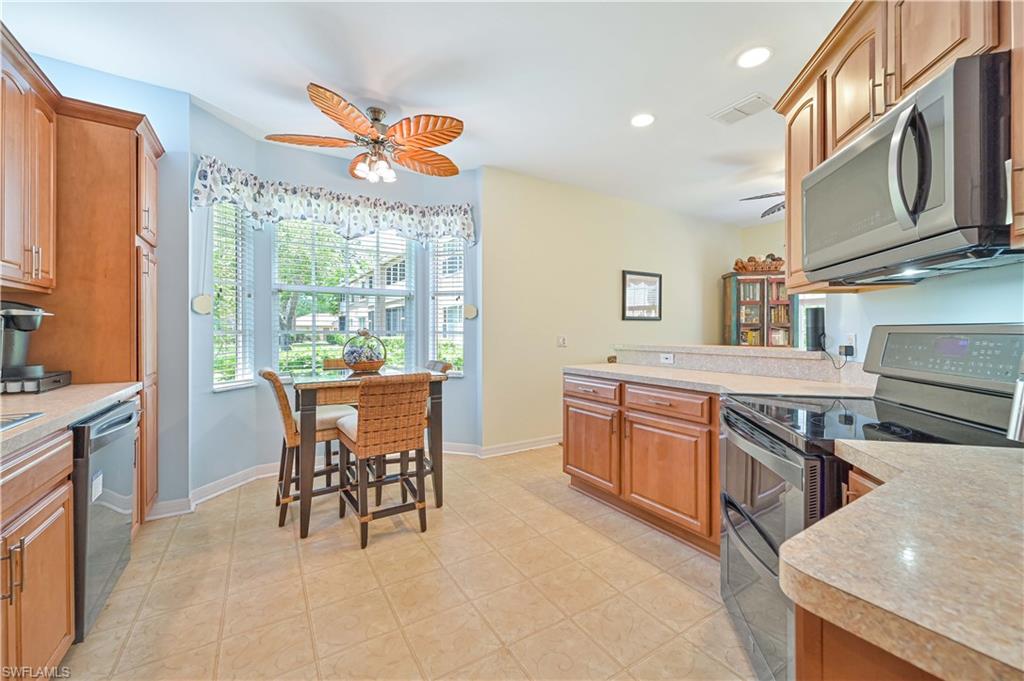 WILLOWBROOK - Residential