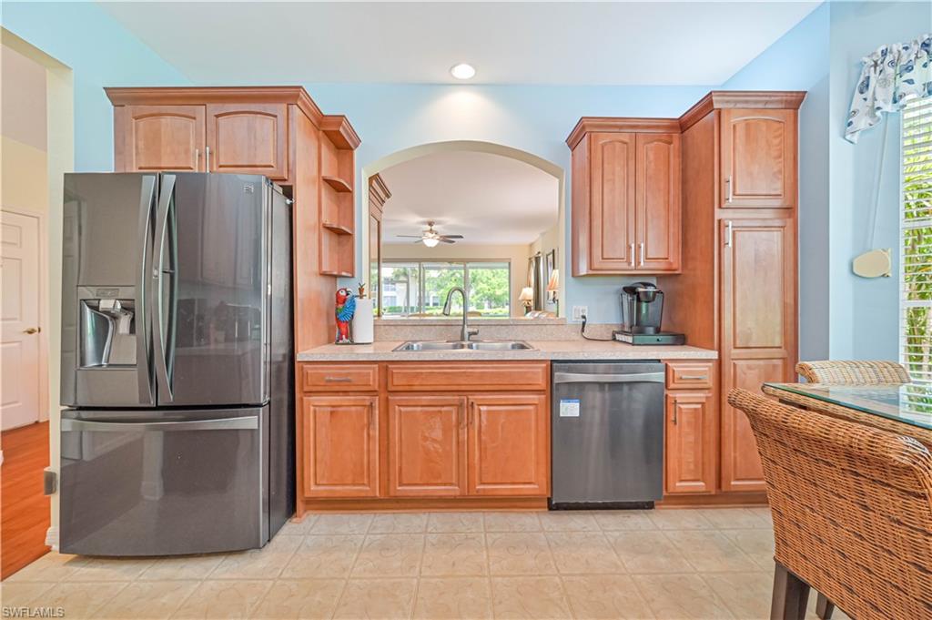 WILLOWBROOK - Residential