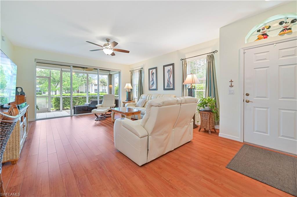 WILLOWBROOK - Residential