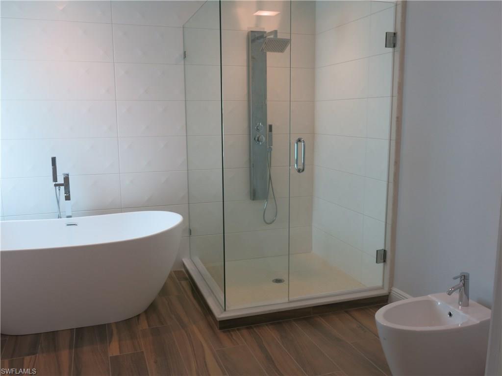 REGENT PARK - Residential