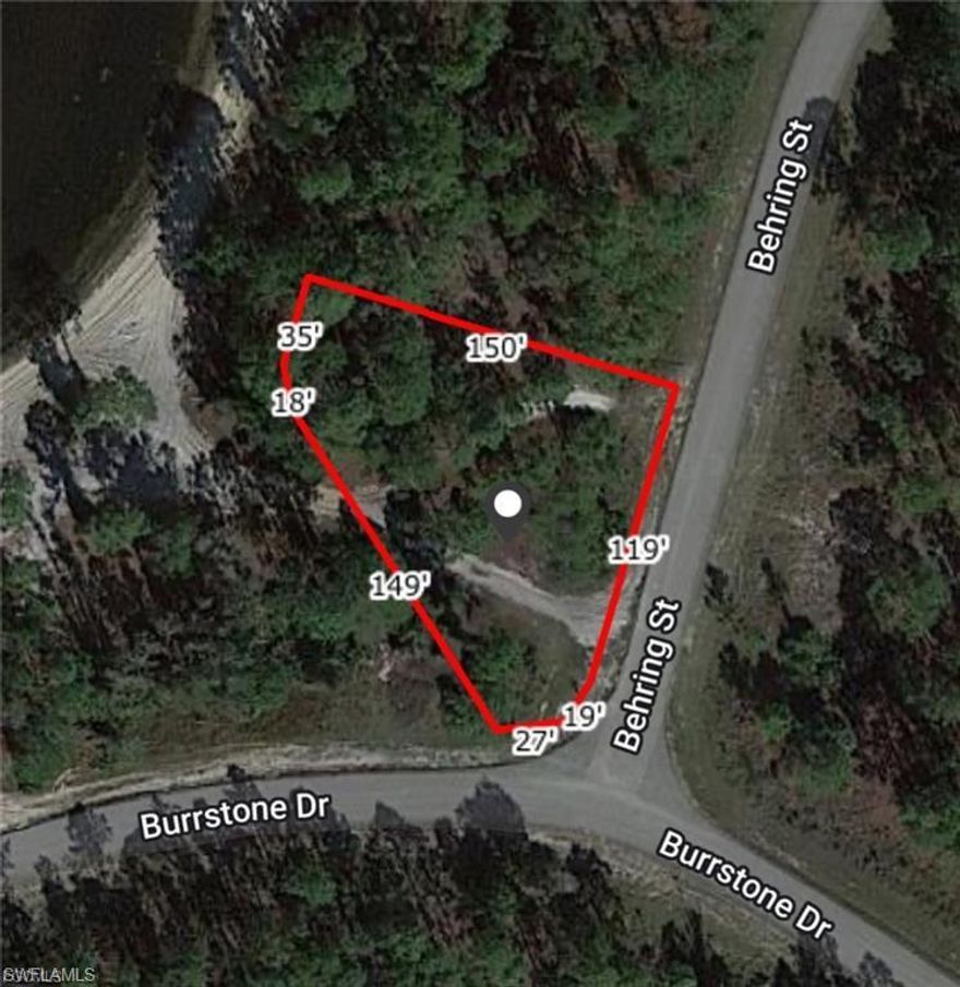 Rarely Available. Great Location, very easy access to SR-82, minutes' drive to local amenities and eateries. 421, 423, 425, 427, 429, 431, 433 Behring St are also available to be purchased together as a package deal. Amazing opportunity for investor/builder to build 8 homes next to each other. Build one home for yourself and have your family/friends next doors. Come to see it before it's sold.