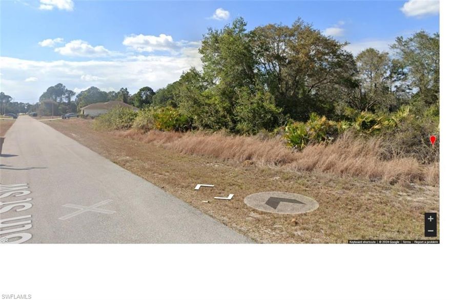 This is a beautiful corner lot in the heart of Lehigh Acres. please contact me asap because this lot wont last.