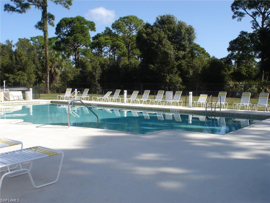 CALUSA PALMS - Residential