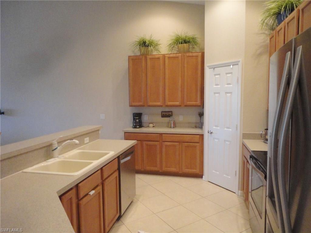 CALUSA PALMS - Residential