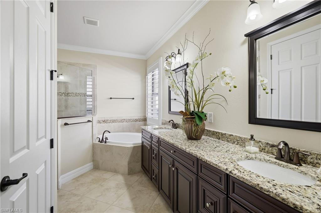 BONITA NATIONAL GOLF AND COUNTRY CLUB - Residential