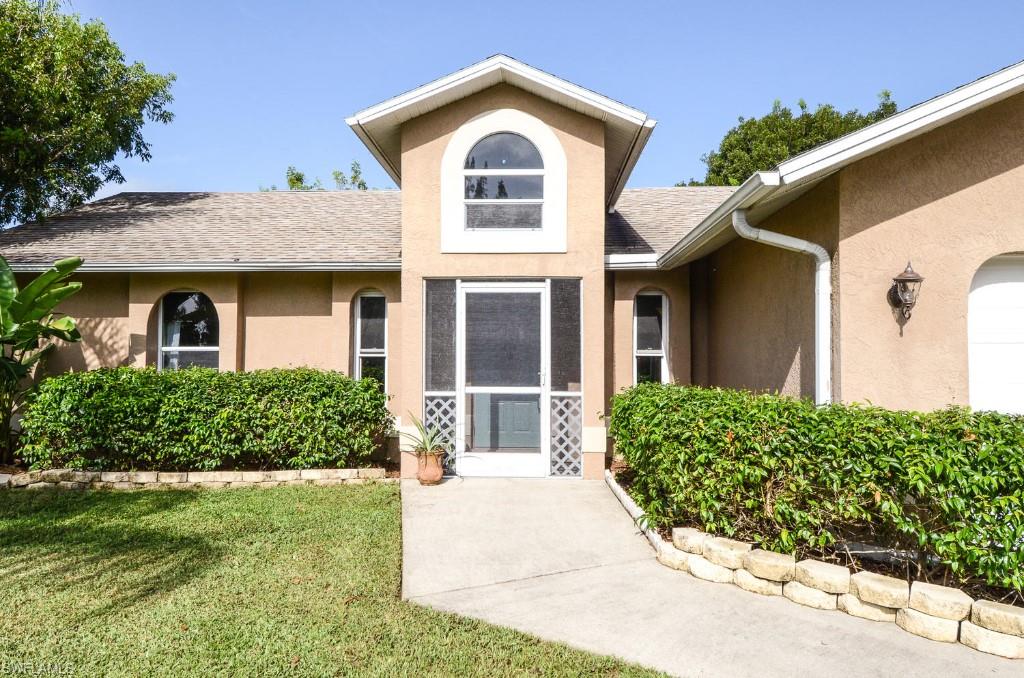 CAPE CORAL - Residential