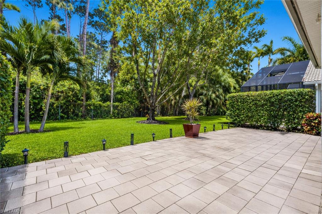 WILSHIRE LAKES - Residential Lease