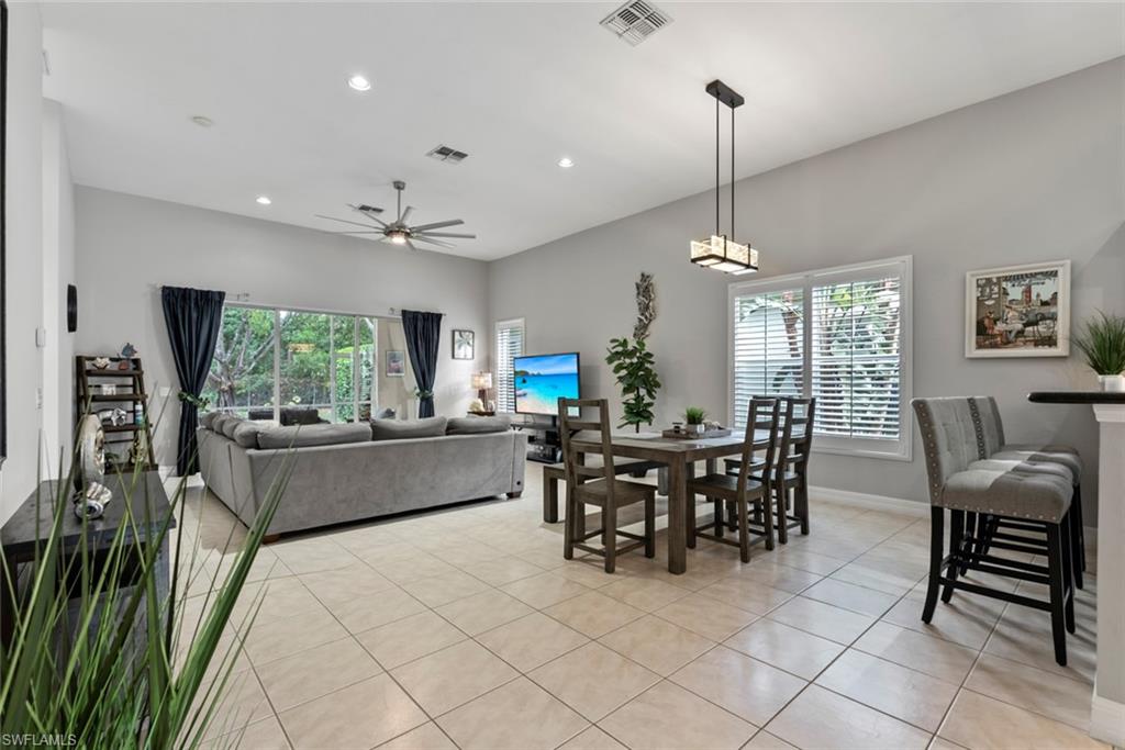 WILSHIRE LAKES - Residential Lease