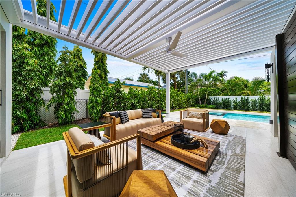 LAKE PARK - Residential