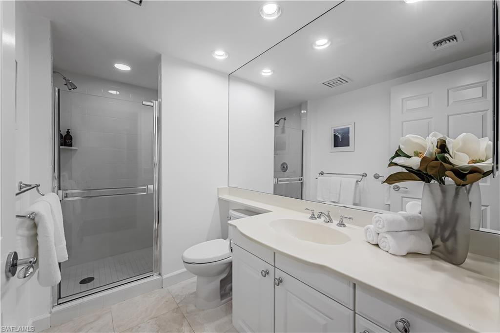 BILTMORE AT BAY COLONY - Residential