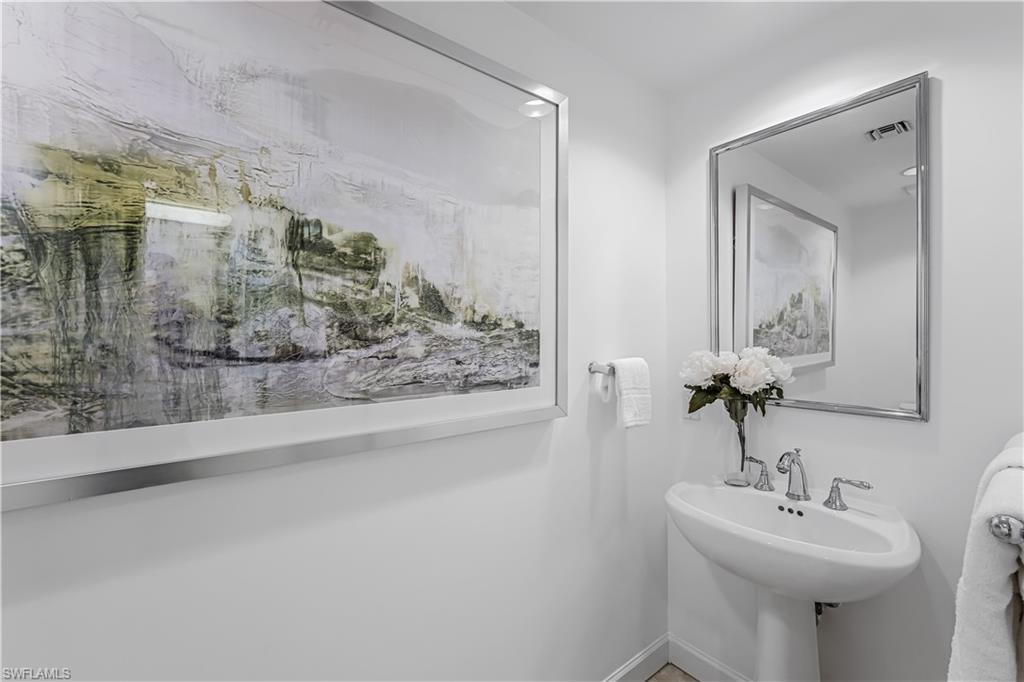 BILTMORE AT BAY COLONY - Residential