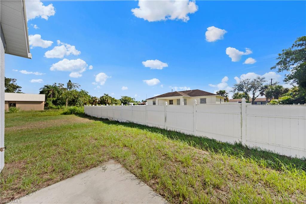 LEE COUNTY INDUSTRIAL PARK - Residential