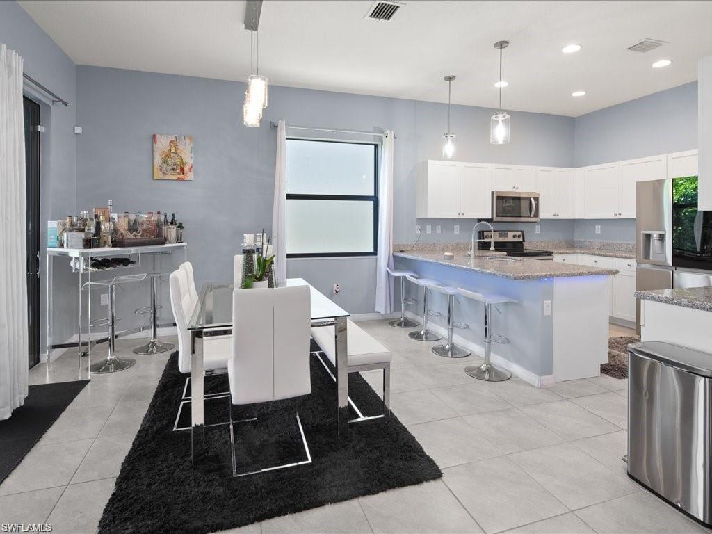 8812 Madrid CIR