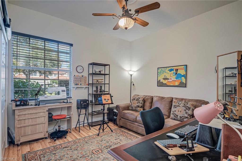 BELL TOWER PARK - Residential