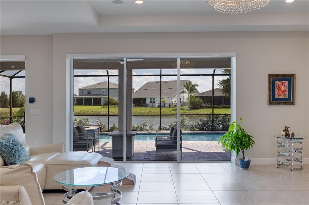 LAKE BABCOCK - Residential