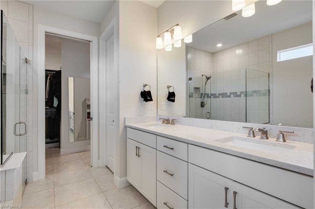 LAKE BABCOCK - Residential