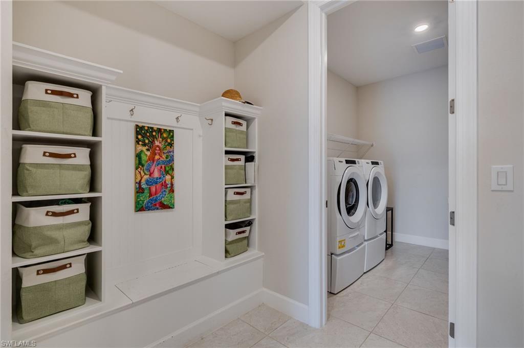 LAKE BABCOCK - Residential