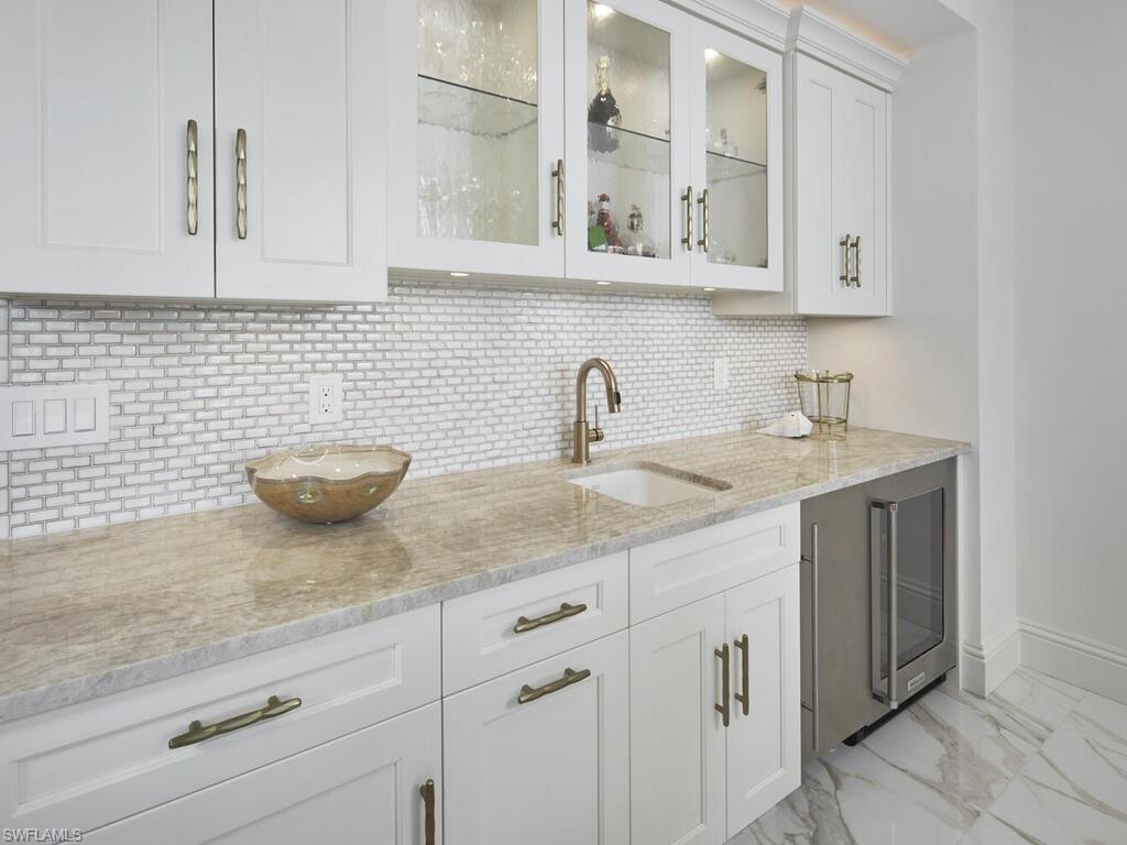 BELIZE - Residential