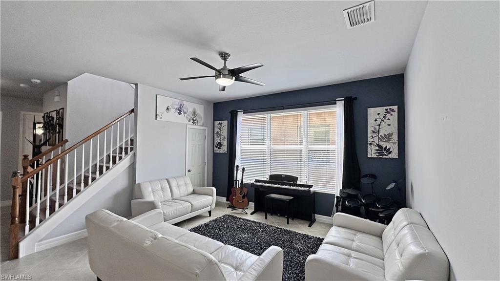 11120 Sparkleberry DR