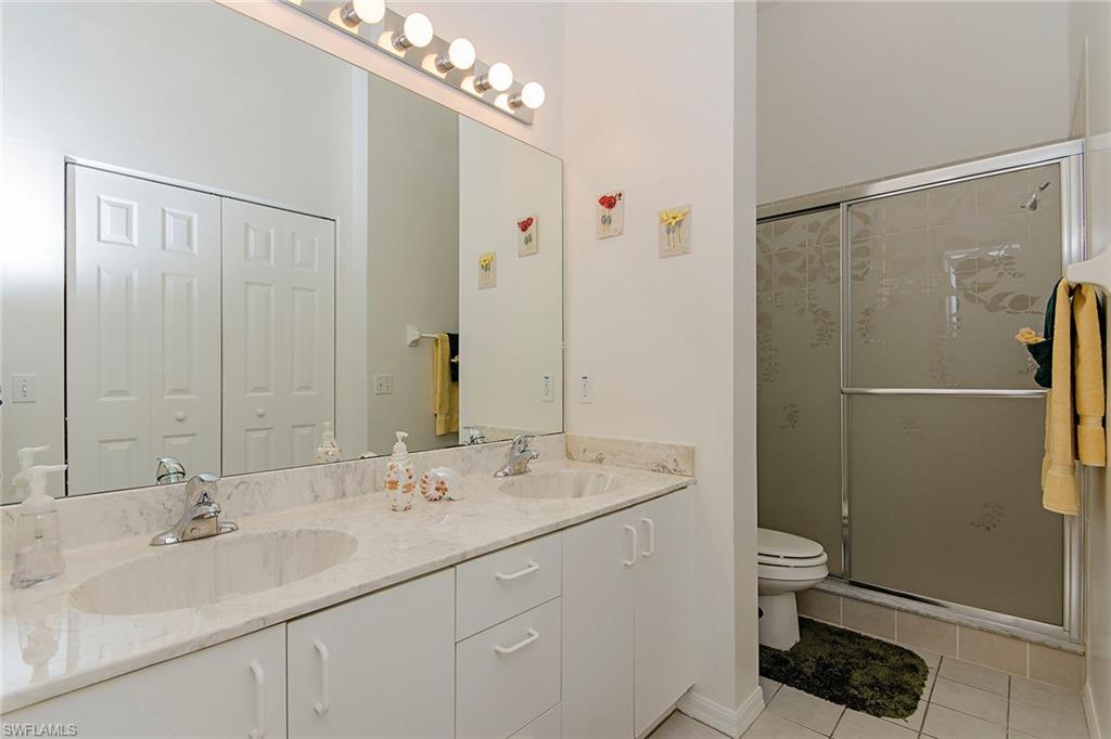 LAKEVIEW AT CARLTON LAKES - Residential Lease