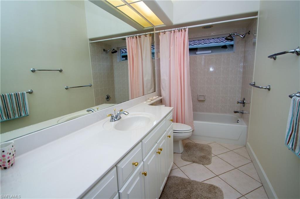 VANDERBILT COUNTRY CLUB - Residential Lease